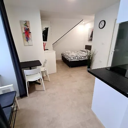 Apartment Koper2stay *