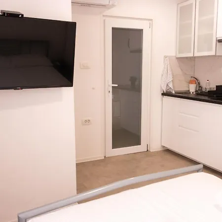 Koper2stay Apartman