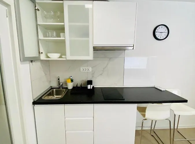 Koper2stay アパート コペル